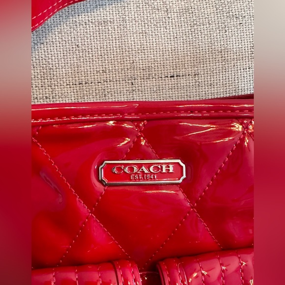 Coach Cherry Red Liquid Gloss Hippie Legacy Patent Poppy Handbag - Picture 5 of 8